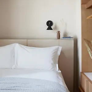 4* Hotel Buckle Street By Locke